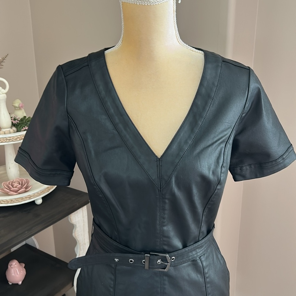 NWOT White House Black Market Faux Leather Dress with pockets (size 4) - Picture 8 of 9